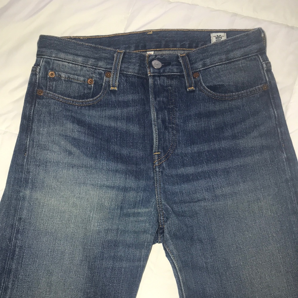 Levi’s Wedgie Fit Jeans - Size 26